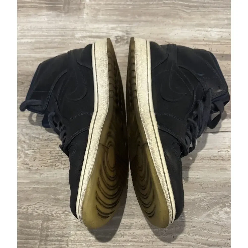Size 11 - Air Jordan 1 Retro Mid Nouveau
